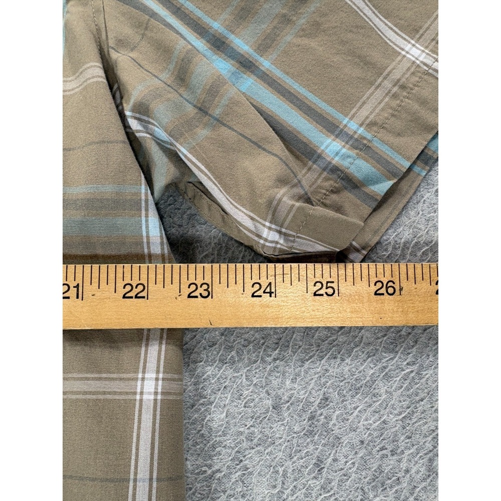 Oakley Plaid Short Sleeve OutDoor Button Down Shirt (Men's XL) Tan - Picture 6 of 9